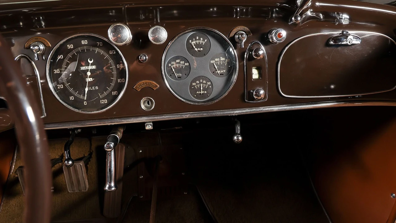 1934 Chrysler Airflow - Image 31 of 31