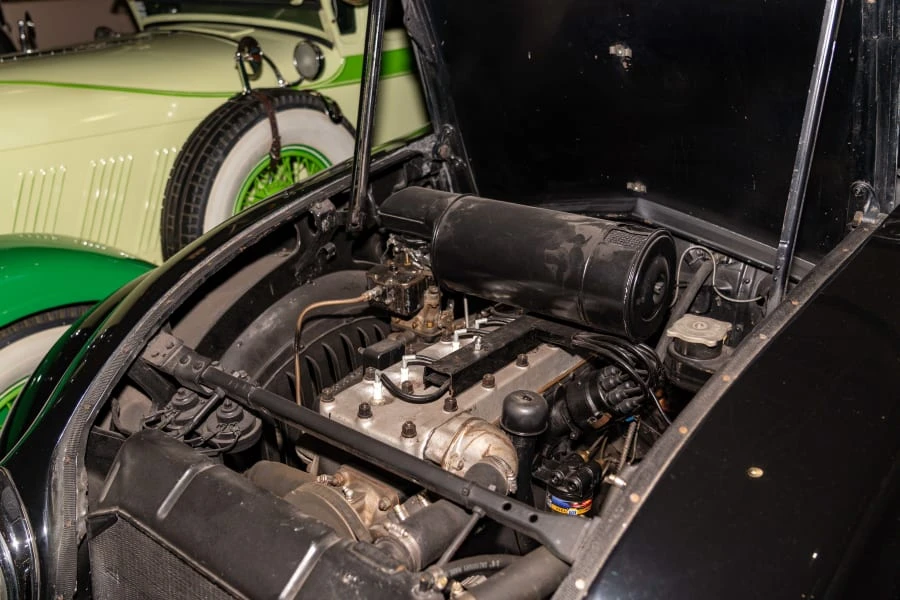 1934 Chrysler Airflow - Image 16 of 16