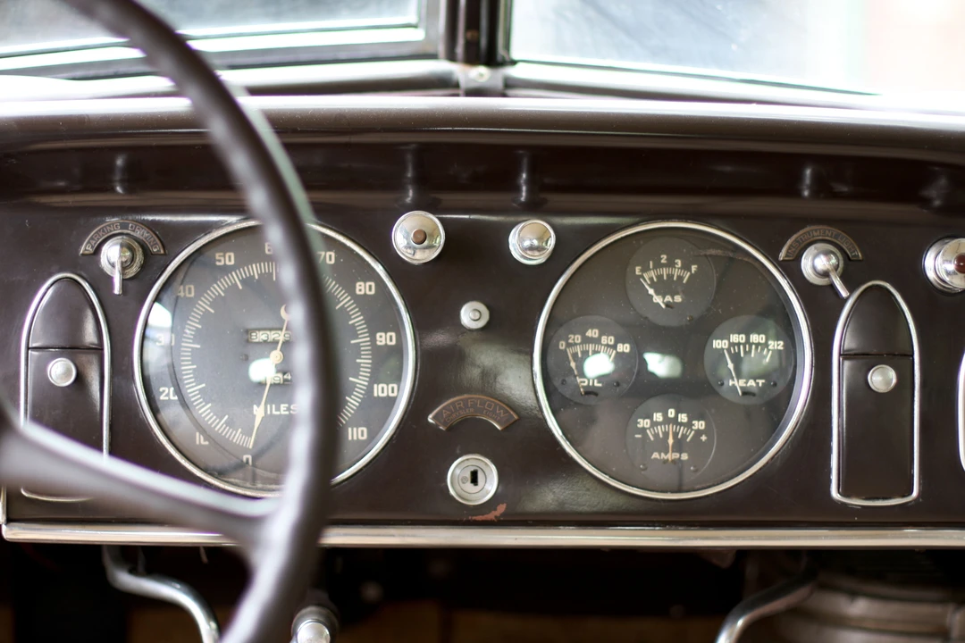 1934 Chrysler Airflow - Image 6 of 6
