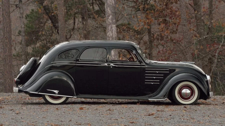1934 Chrysler Airflow - Image 2 of 27