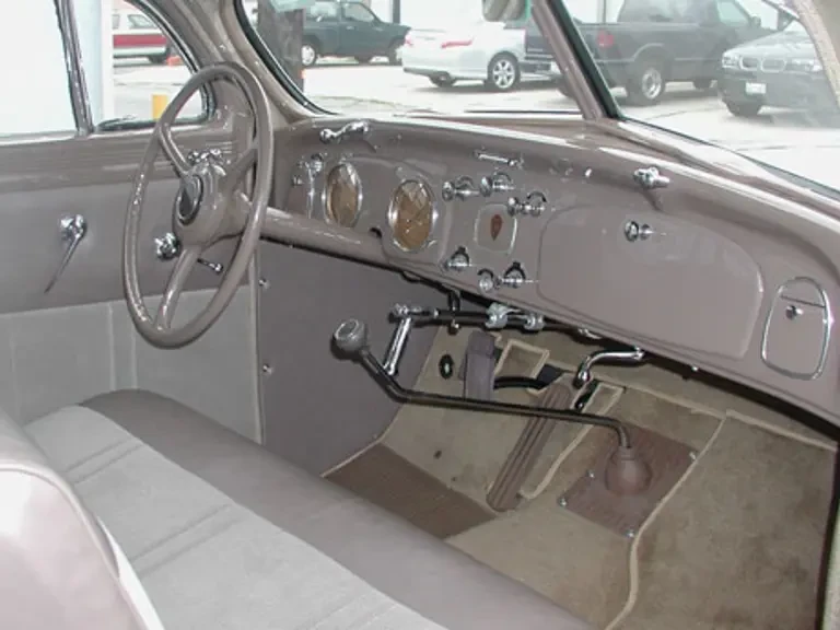 1934 DeSoto - Image 2 of 5