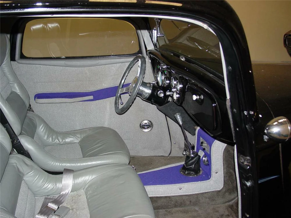 1934 Ford Model 18 & 40 - Image 2 of 2
