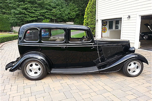 1934 Ford Model 18 & 40 - Image 2 of 5