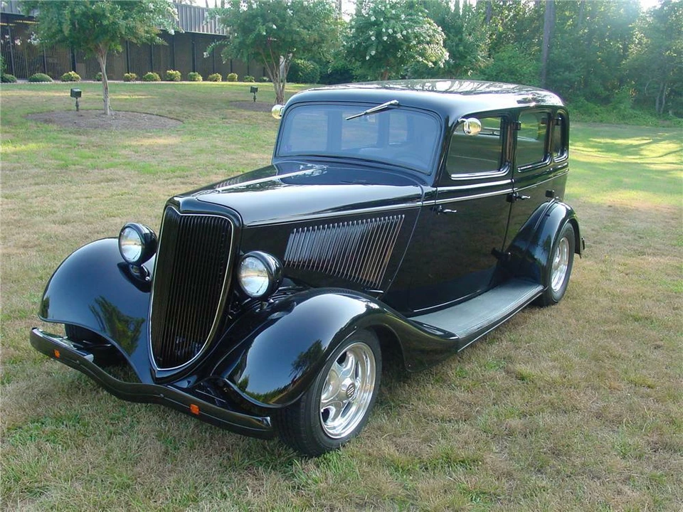 1934 Ford Model 18 & 40 - Image 2 of 5