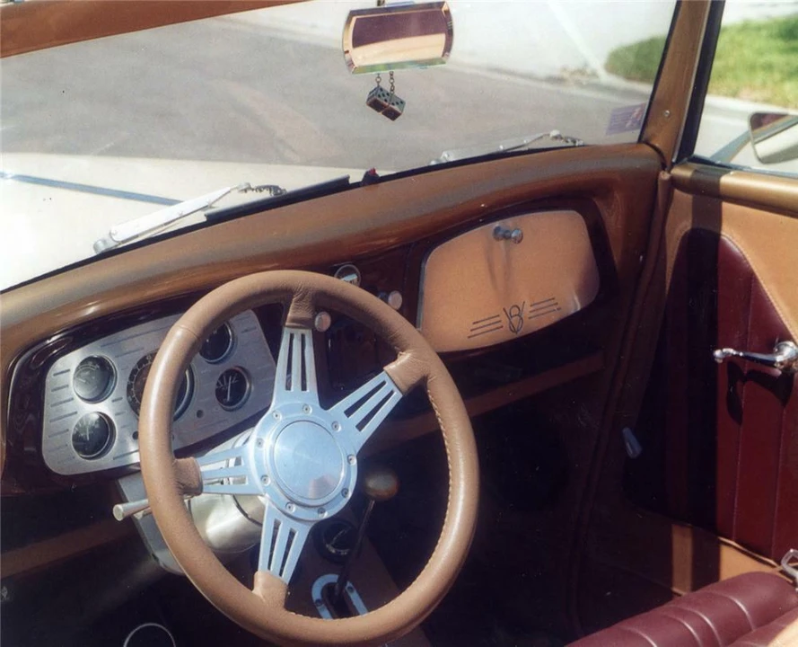 1934 Ford Model 18 & 40 - Image 4 of 4