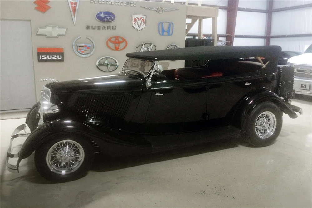 1934 Ford Model 18 & 40 - Image 2 of 5