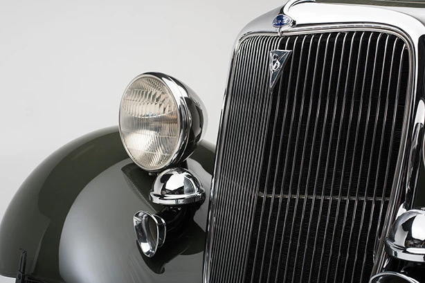 1934 Ford Model 18 & 40 - Image 6 of 15