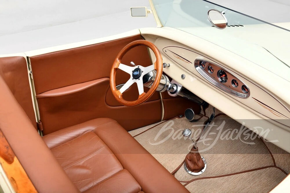 1934 Ford Model 18 & 40 - Image 4 of 31