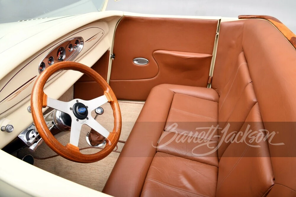 1934 Ford Model 18 & 40 - Image 25 of 31