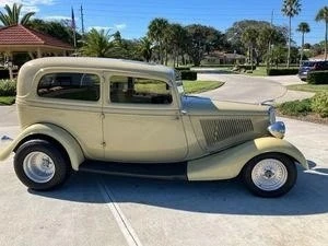1934 Ford Model 18 & 40 - Image 4 of 11