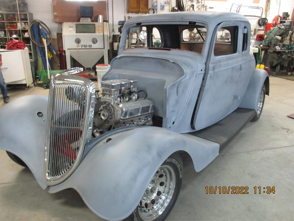 1934 Ford Model 18 & 40 - Image 2 of 8