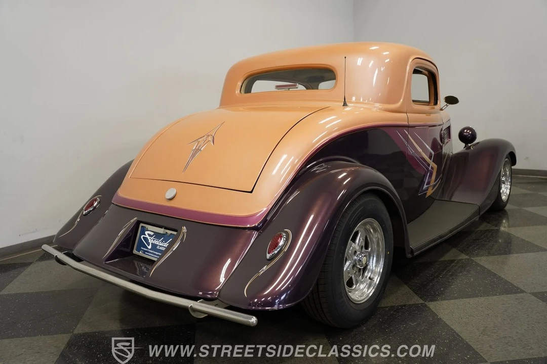1934 Ford Model 18 & 40 - Image 11 of 12