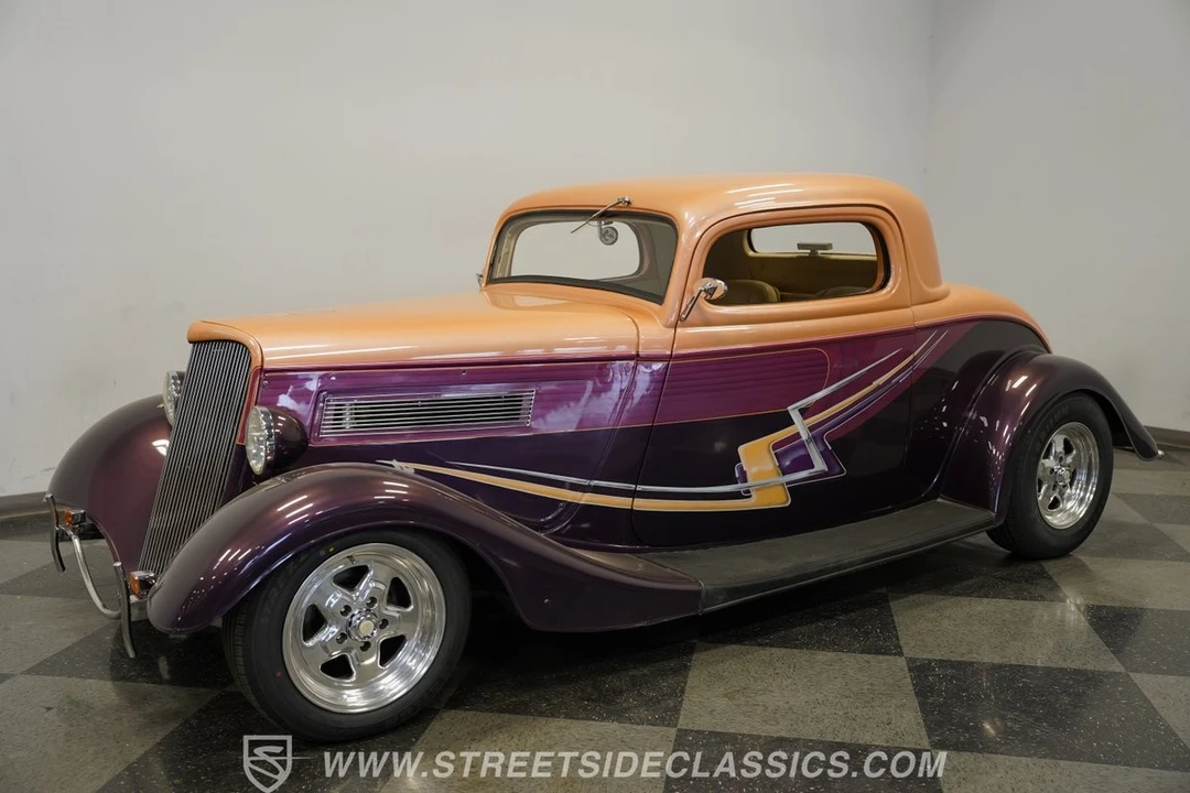 1934 Ford Model 18 & 40 - Image 6 of 12