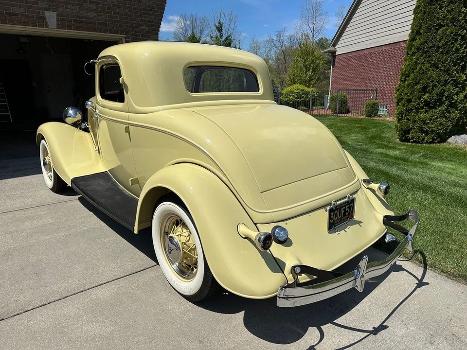 1934 Ford Model 18 & 40 - Image 16 of 31