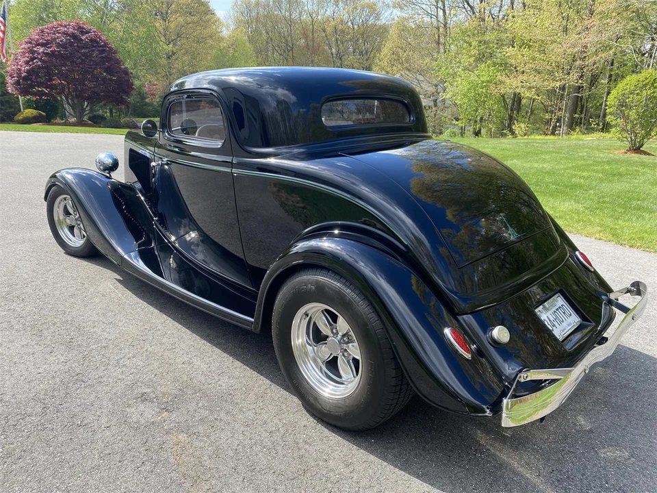 1934 Ford Model 18 & 40 - Image 12 of 31