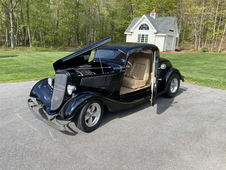 1934 Ford Model 18 & 40 - Image 27 of 31