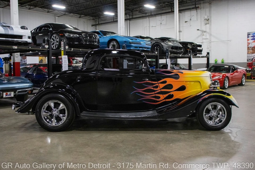 1934 Ford Model 18 & 40 - Image 8 of 12