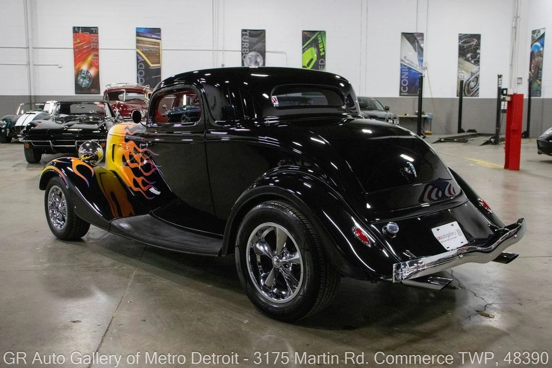 1934 Ford Model 18 & 40 - Image 4 of 12