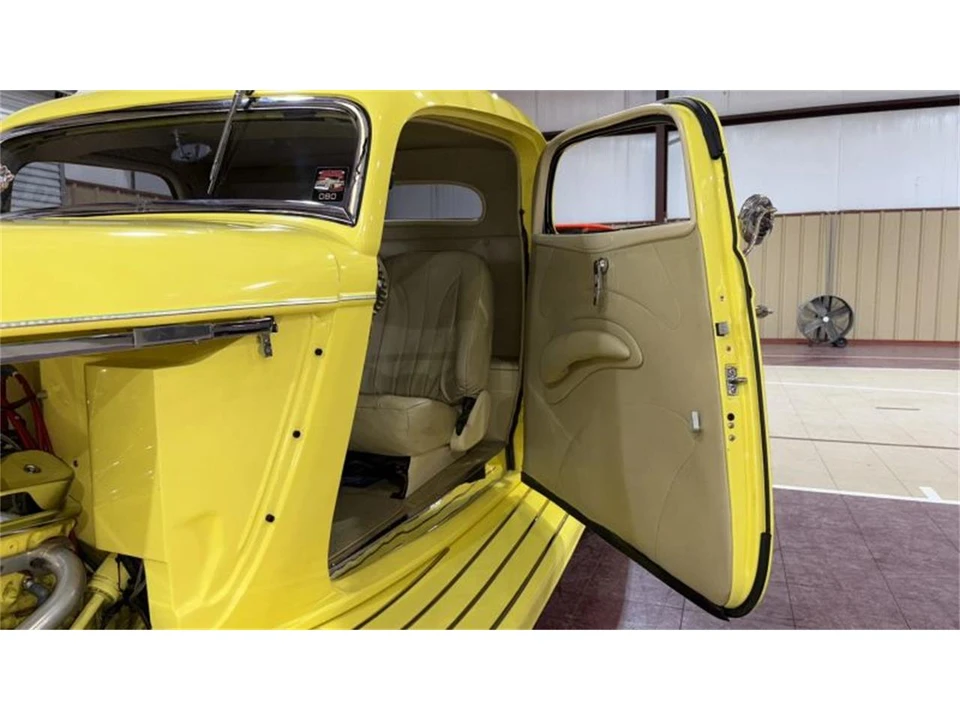 1934 Ford Model 18 & 40 - Image 20 of 31