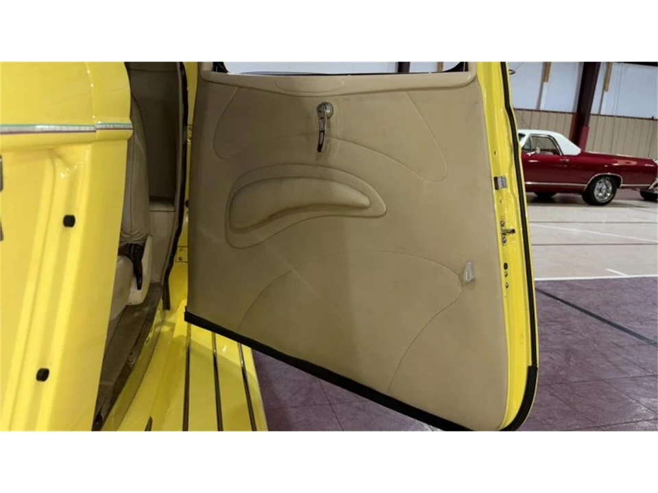 1934 Ford Model 18 & 40 - Image 27 of 31