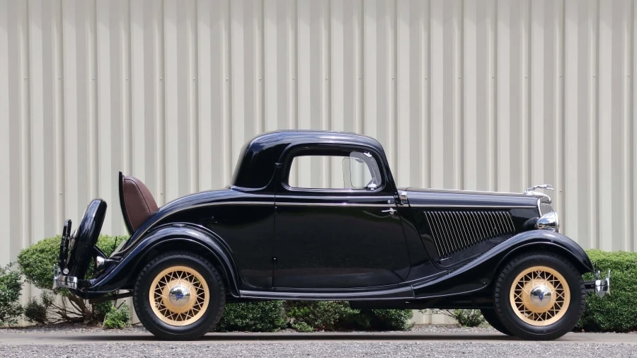 1934 Ford Model 18 & 40 - Image 8 of 12
