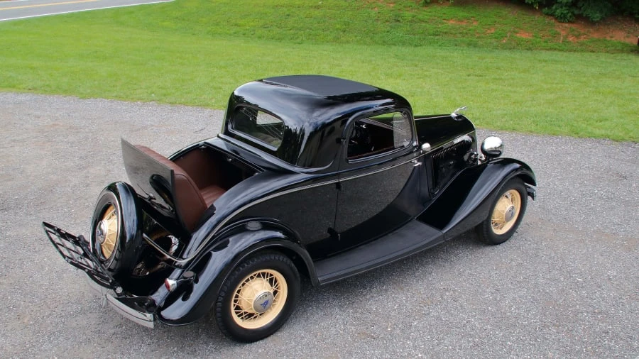 1934 Ford Model 18 & 40 - Image 10 of 12