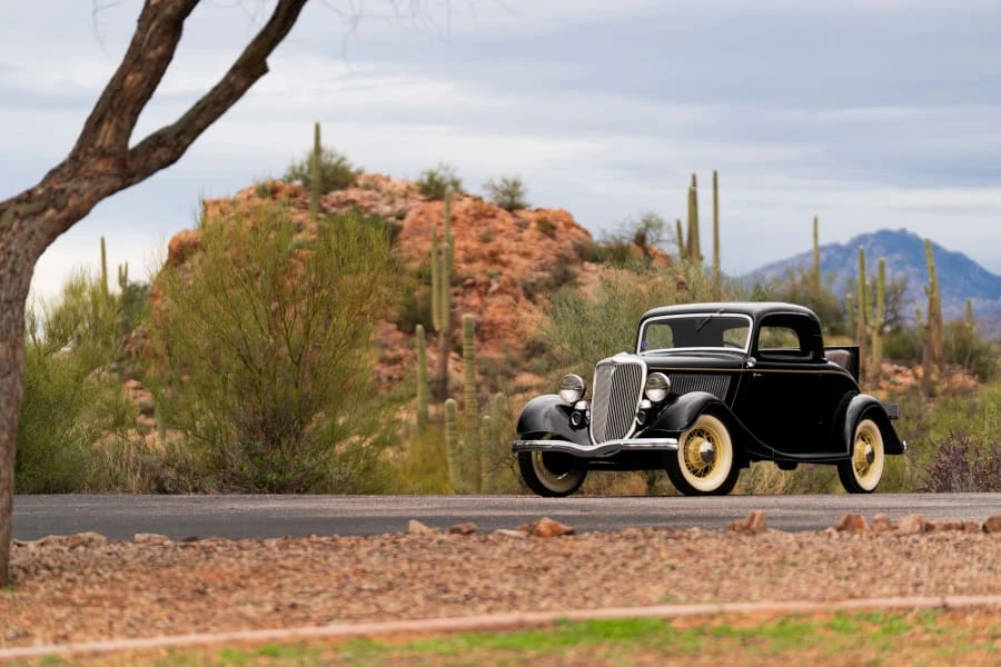 1934 Ford Model 18 & 40 - Image 14 of 31