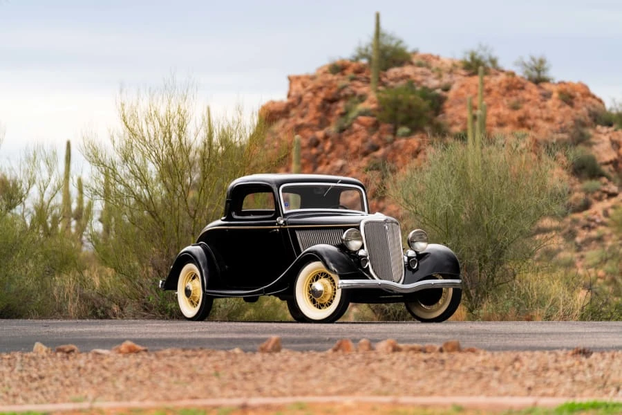 1934 Ford Model 18 & 40 - Image 6 of 31
