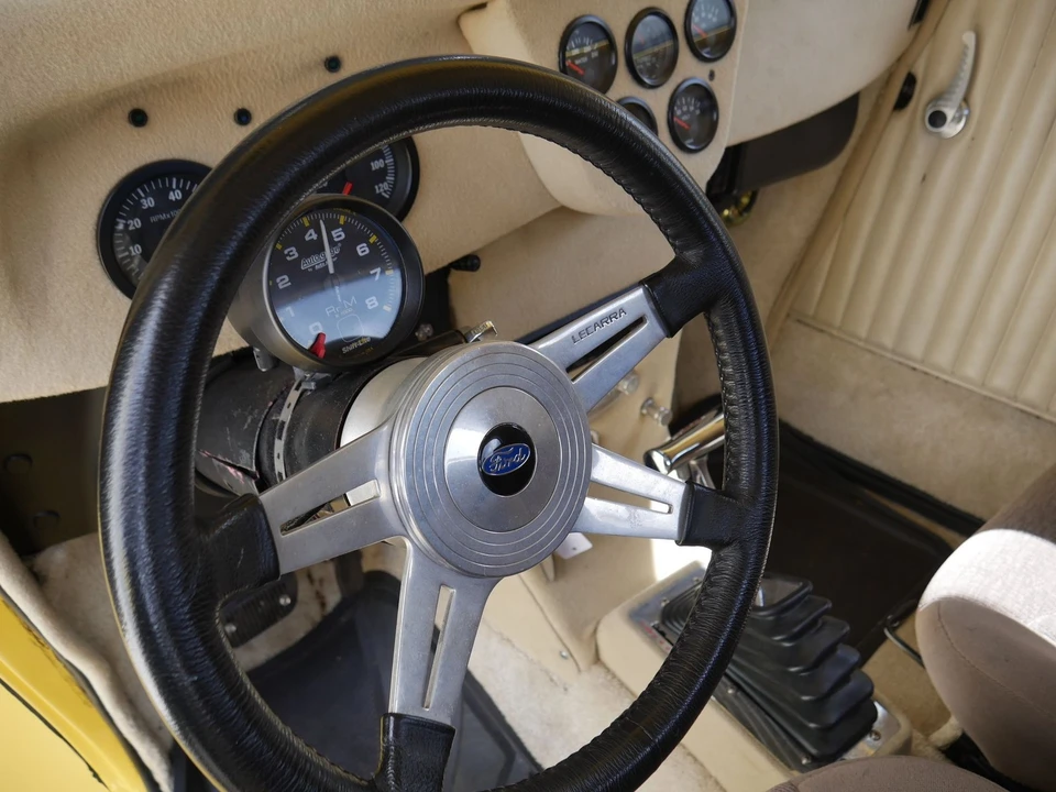 1934 Ford Model 18 & 40 - Image 4 of 21