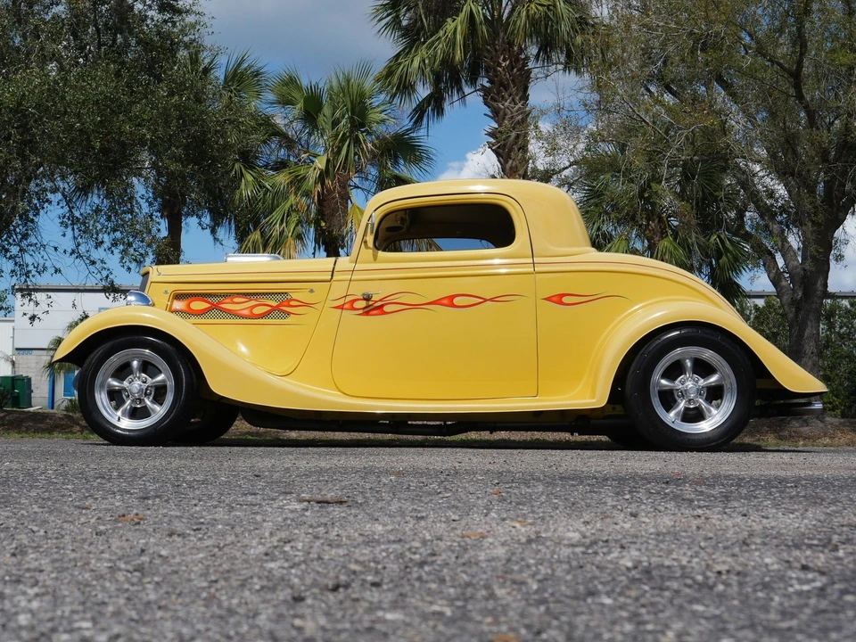 1934 Ford Model 18 & 40 - Image 10 of 21