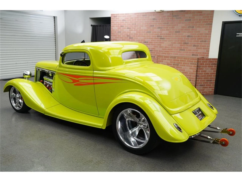 1934 Ford Model 18 & 40 - Image 4 of 31