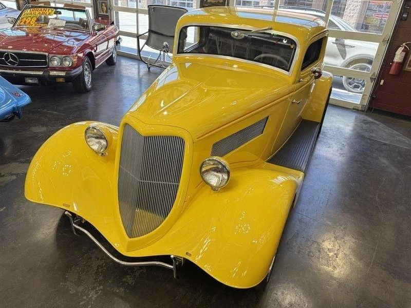 1934 Ford Model 18 & 40 - Image 8 of 28