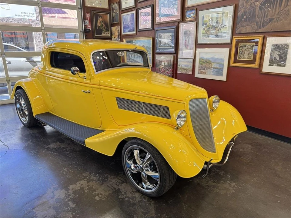 1934 Ford Model 18 & 40 - Image 3 of 31