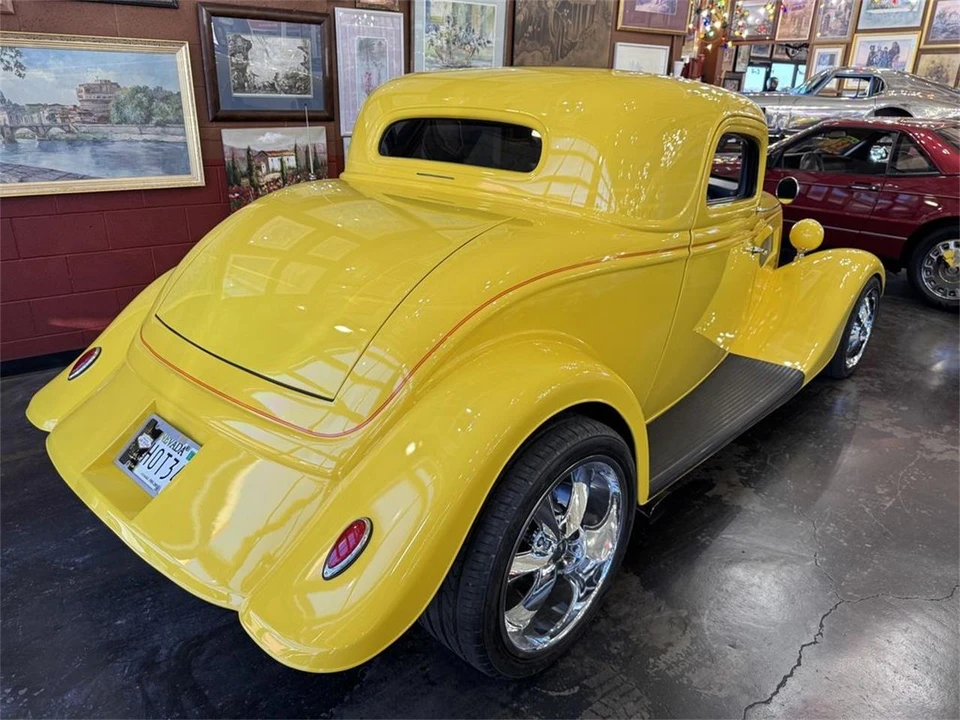 1934 Ford Model 18 & 40 - Image 11 of 31