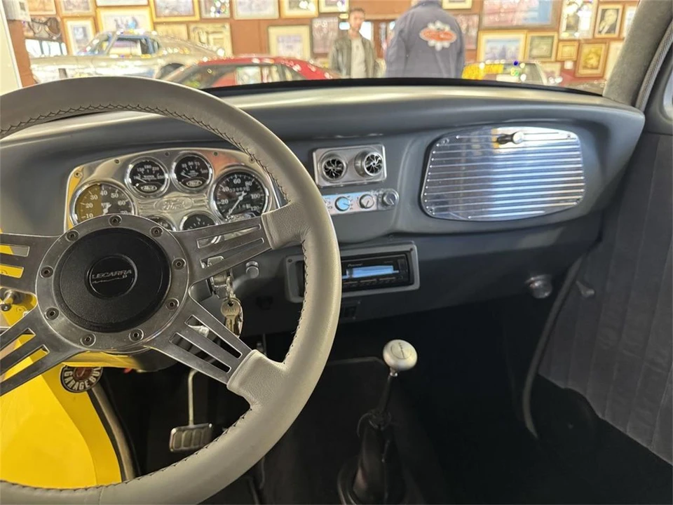 1934 Ford Model 18 & 40 - Image 18 of 31