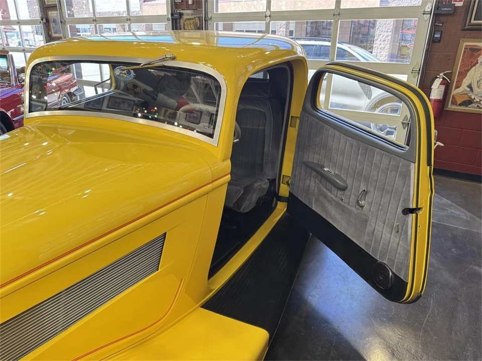 1934 Ford Model 18 & 40 - Image 16 of 31