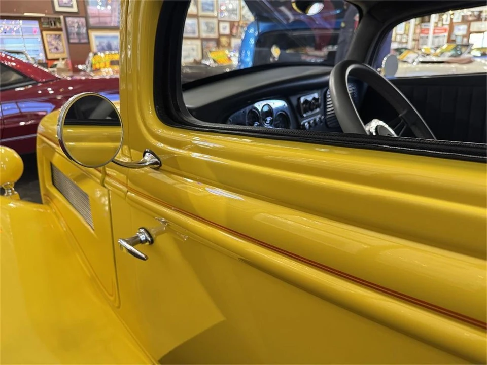 1934 Ford Model 18 & 40 - Image 22 of 31