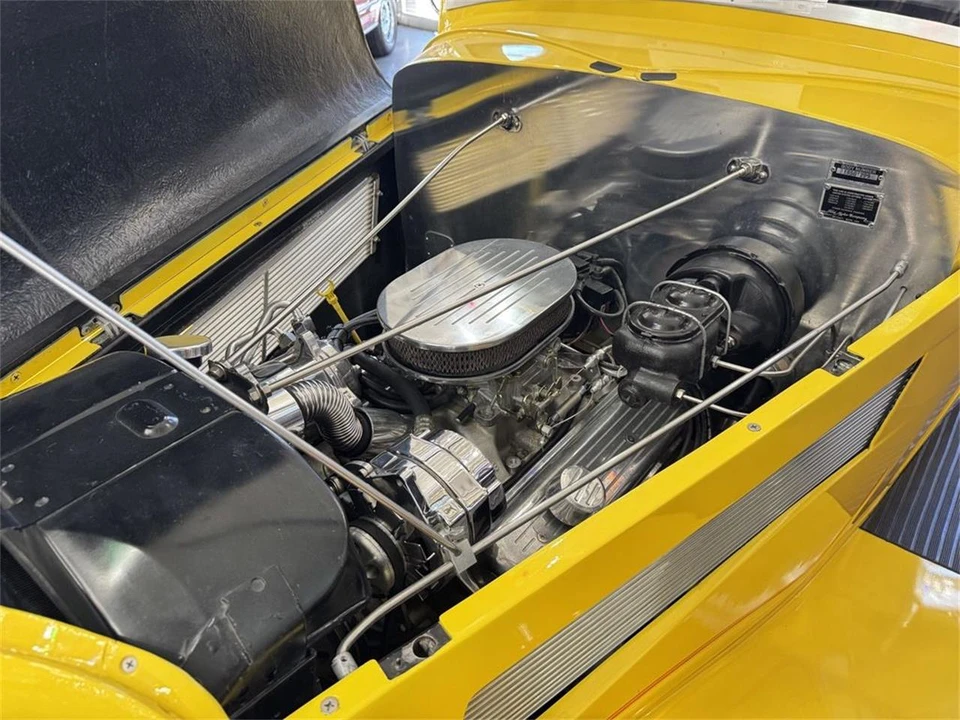 1934 Ford Model 18 & 40 - Image 24 of 31