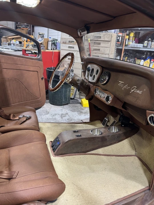 1934 Ford Model 18 & 40 - Image 7 of 11