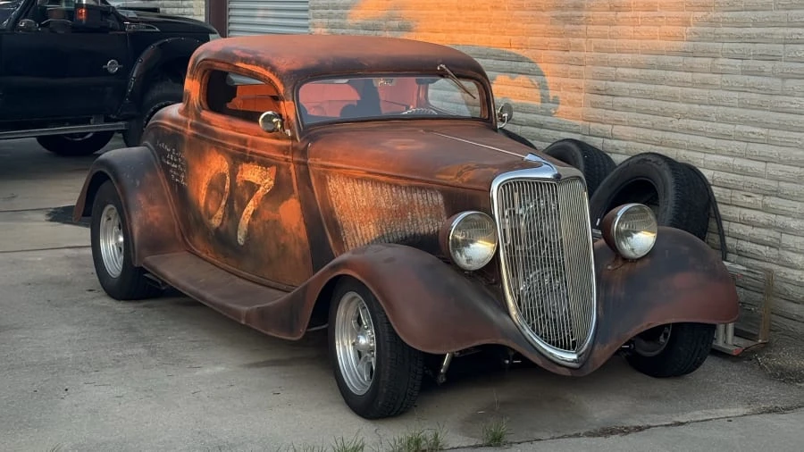 1934 Ford Model 18 & 40 - Image 5 of 11