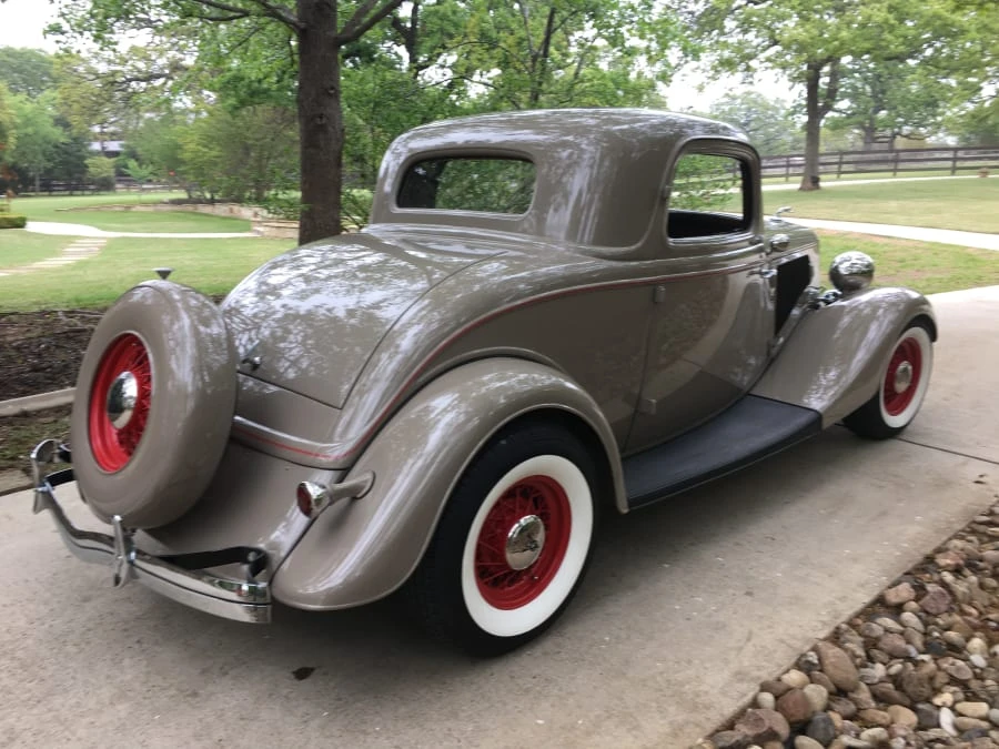 1934 Ford Model 18 & 40 - Image 2 of 7
