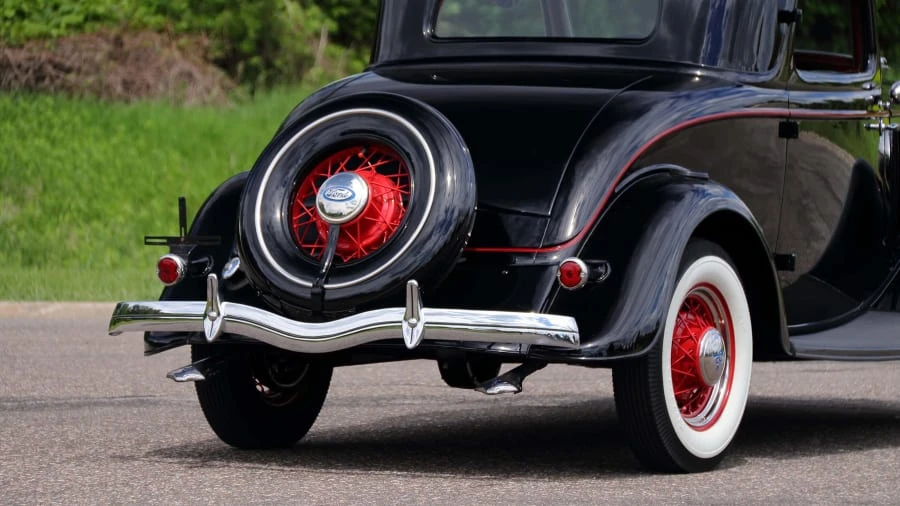1934 Ford Model 18 & 40 - Image 11 of 20