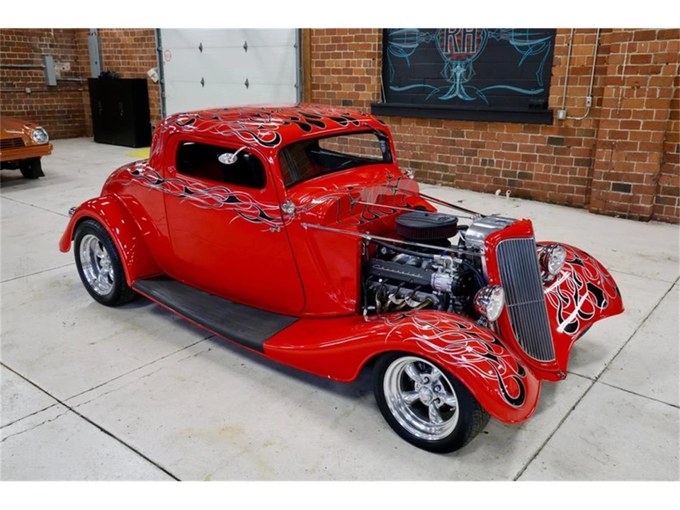 1934 Ford Model 18 & 40 - Image 2 of 31