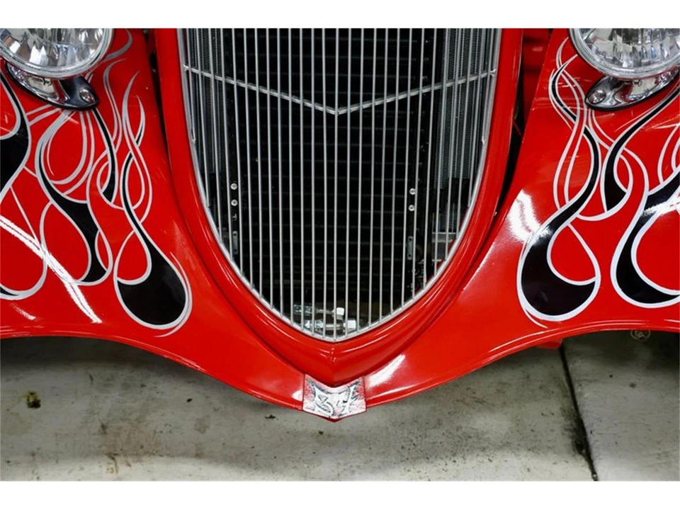 1934 Ford Model 18 & 40 - Image 10 of 31
