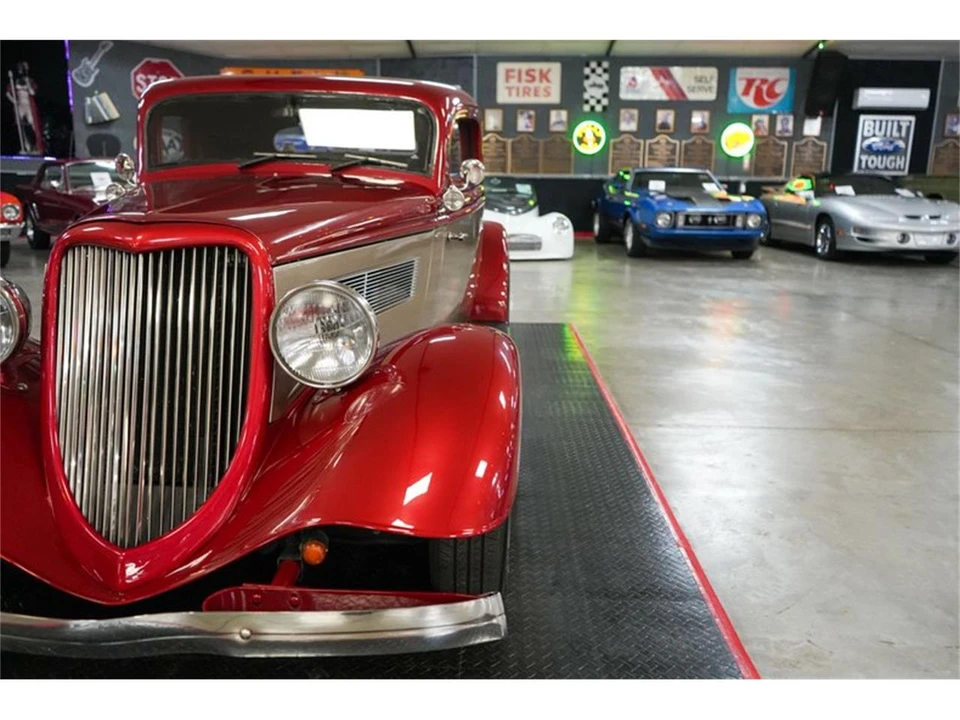 1934 Ford Model 18 & 40 - Image 27 of 31