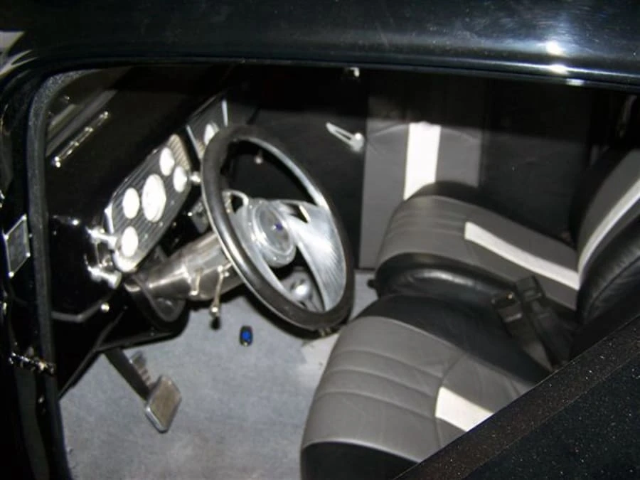 1934 Ford Model 18 & 40 - Image 4 of 5