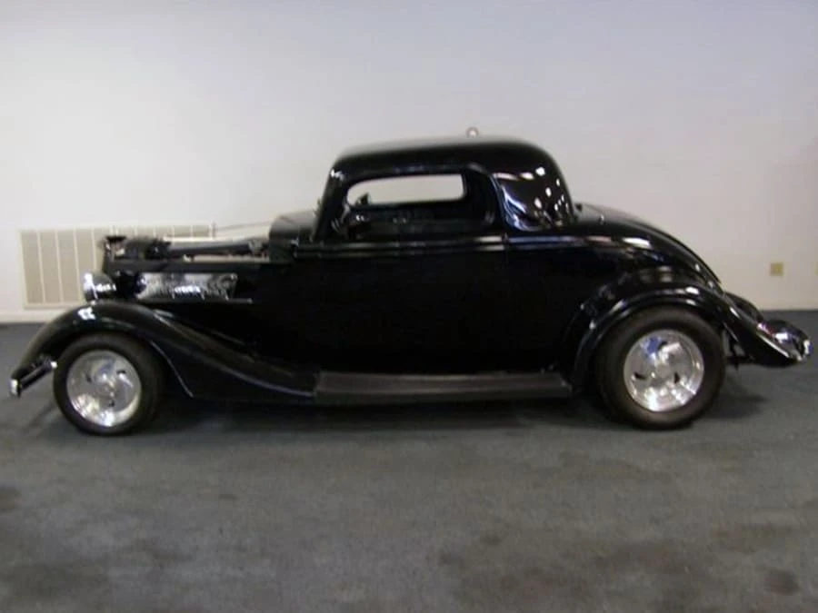 1934 Ford Model 18 & 40 - Image 2 of 5