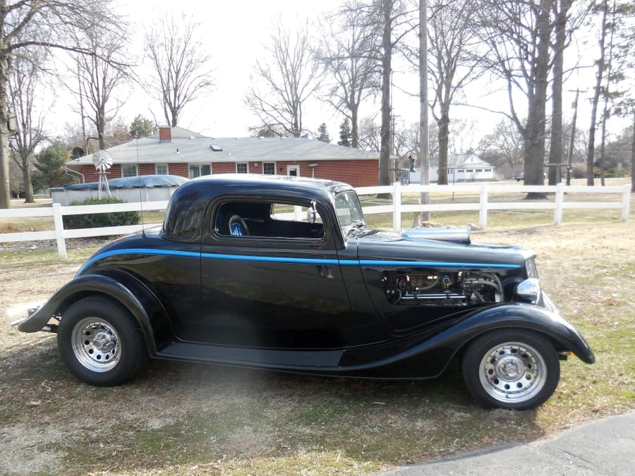 1934 Ford Model 18 & 40 - Image 2 of 7