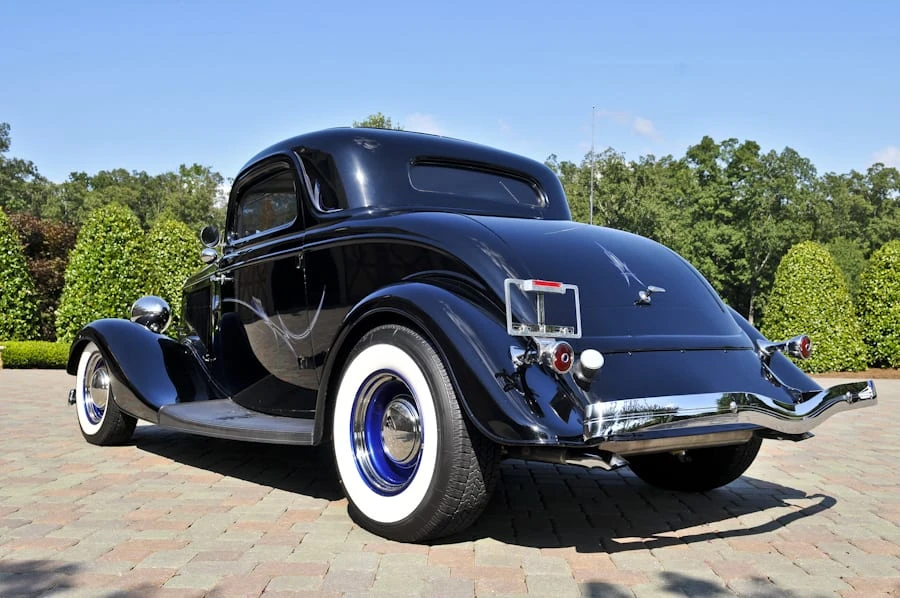 1934 Ford Model 18 & 40 - Image 2 of 9