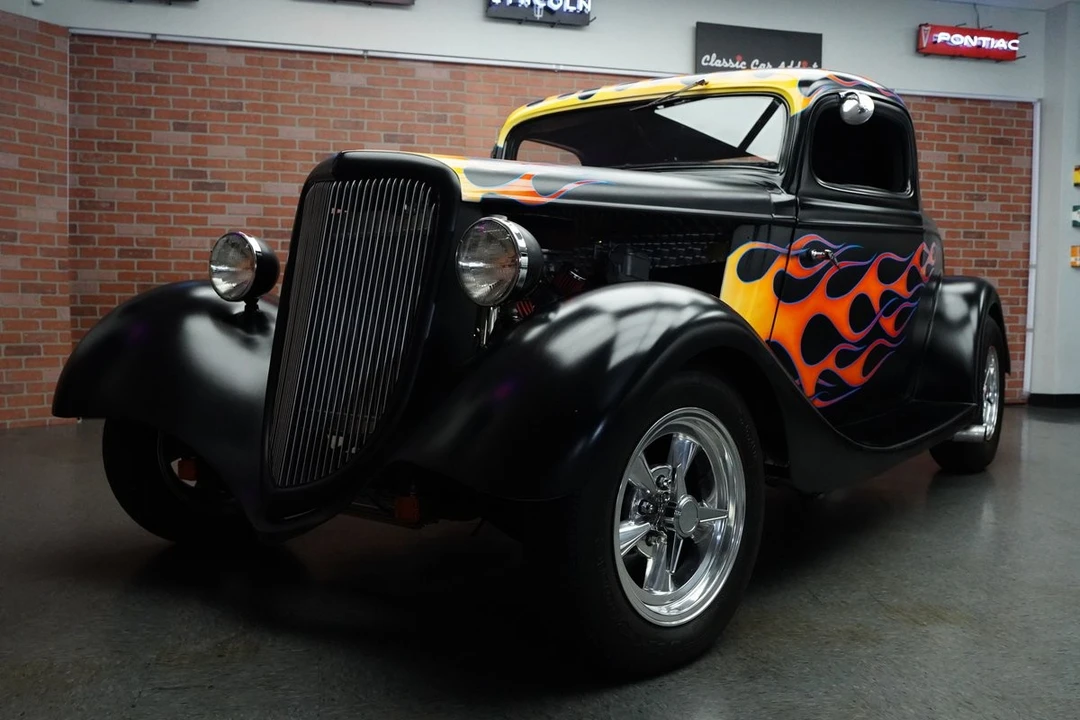 1934 Ford Model 18 & 40 - Image 8 of 12